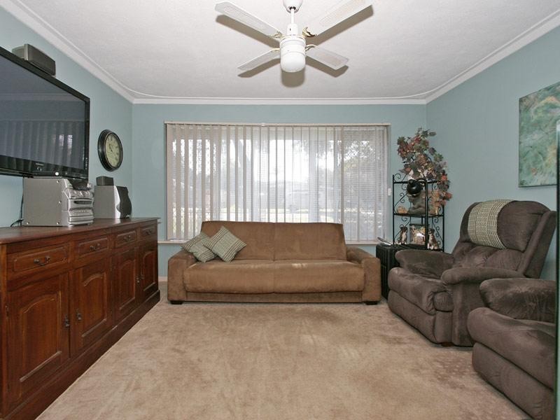 21 Stead Street, Maddington WA 6109