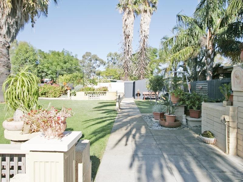 21 Stead Street, Maddington WA 6109