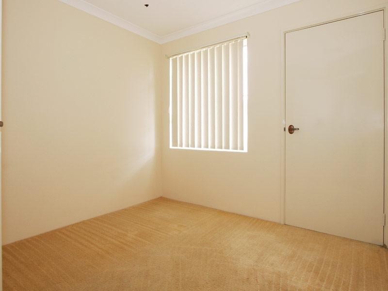 2/47 Baxter Close, Huntingdale WA 6110