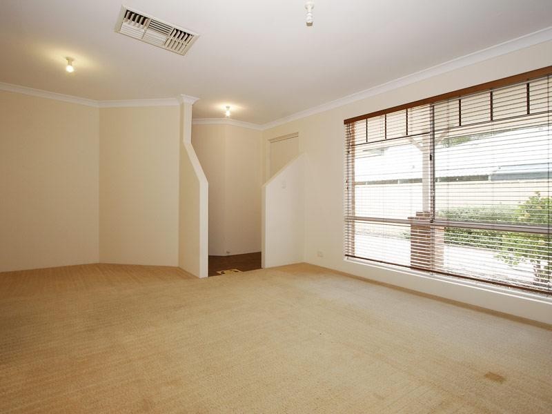 2/47 Baxter Close, Huntingdale WA 6110