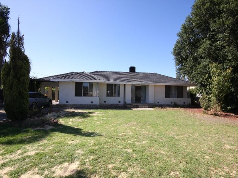 3 Gerald Street, Armadale WA 6112