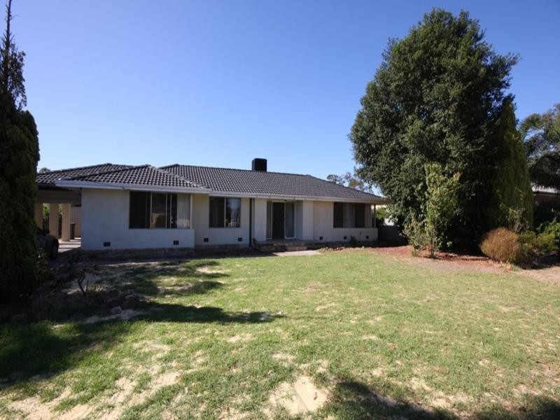 3 Gerald Street, Armadale WA 6112