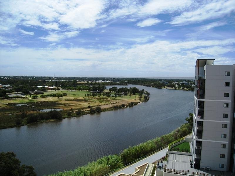 76/18 Tanunda Drive, Rivervale WA 6103