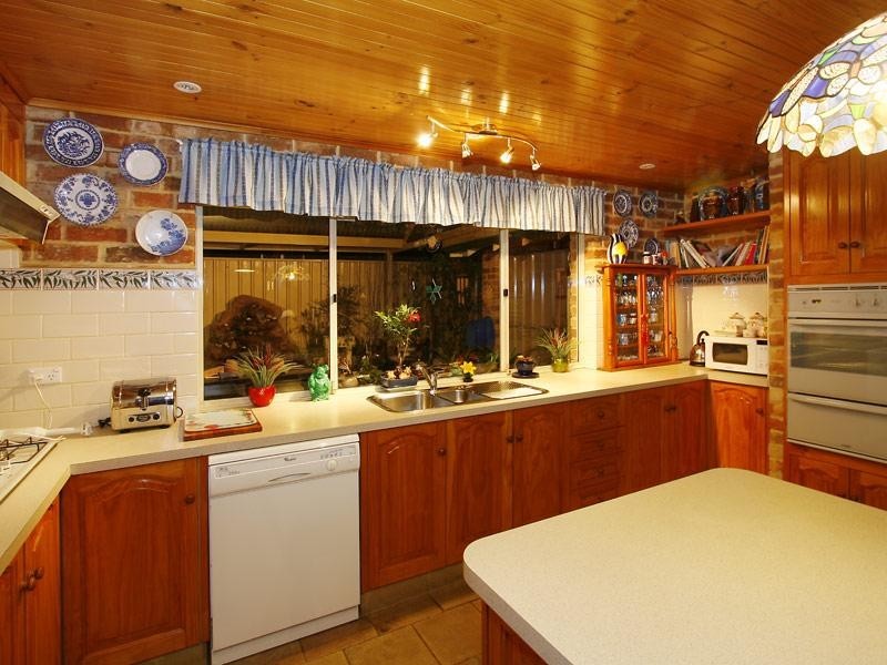 32 Opal Way, Mount Richon WA 6112