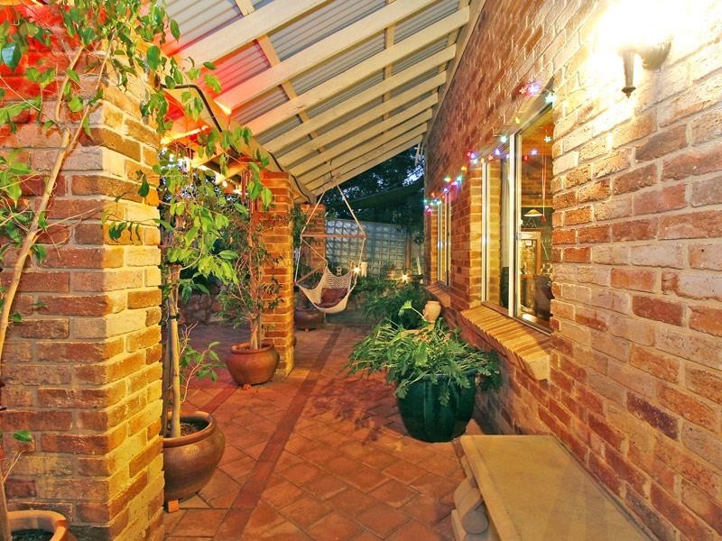 32 Opal Way, Mount Richon WA 6112