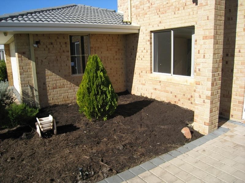 2 Villa Franche Rise, Port Kennedy WA 6172