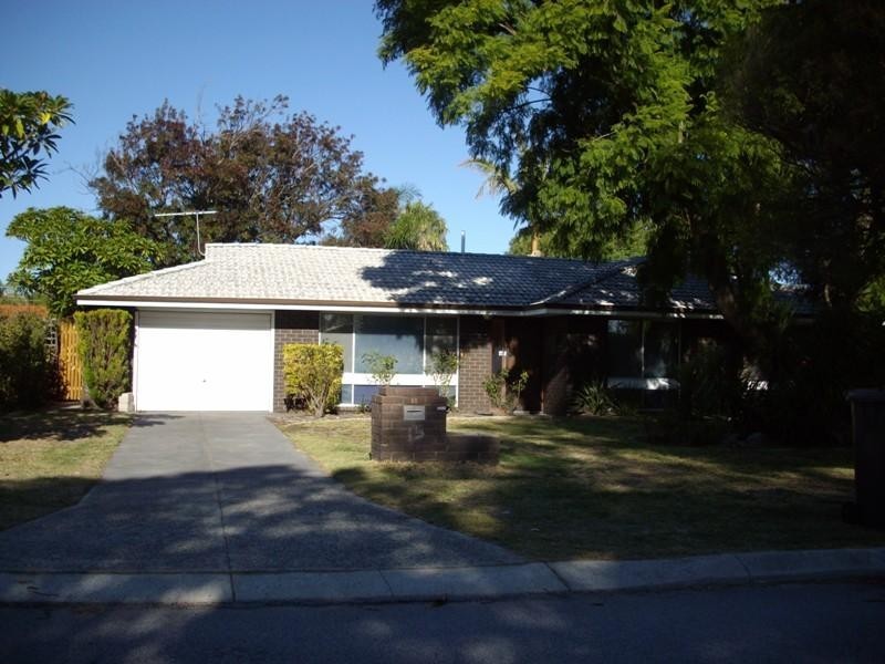 15 Teak, Maddington WA 6109