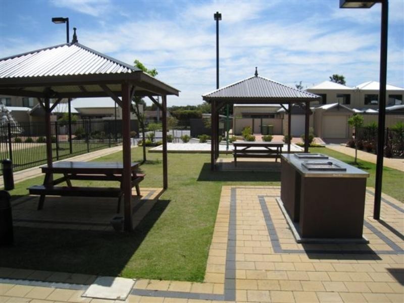 43/68 Fisher Street, Belmont WA 6104