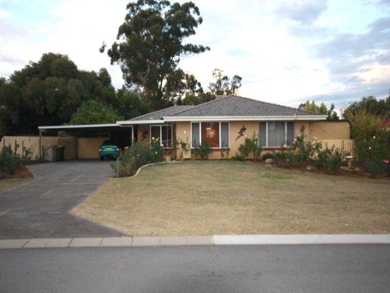 66 Lincoln Road, Forrestfield WA 6058