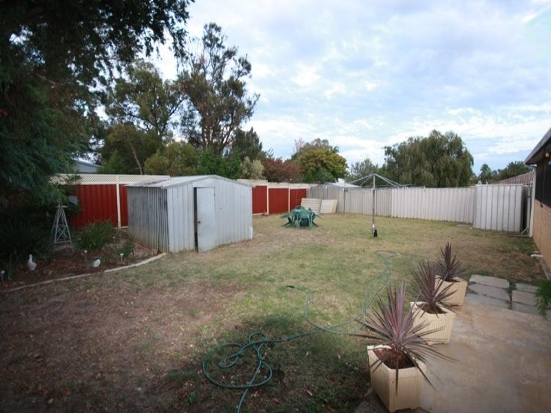 66 Lincoln Road, Forrestfield WA 6058