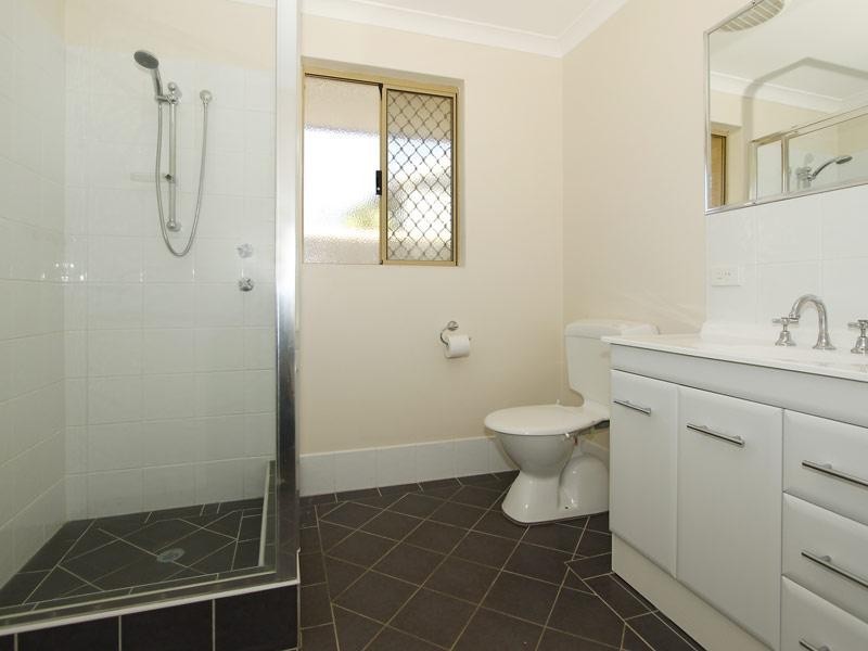 3 Symes Close, Seville Grove WA 6112