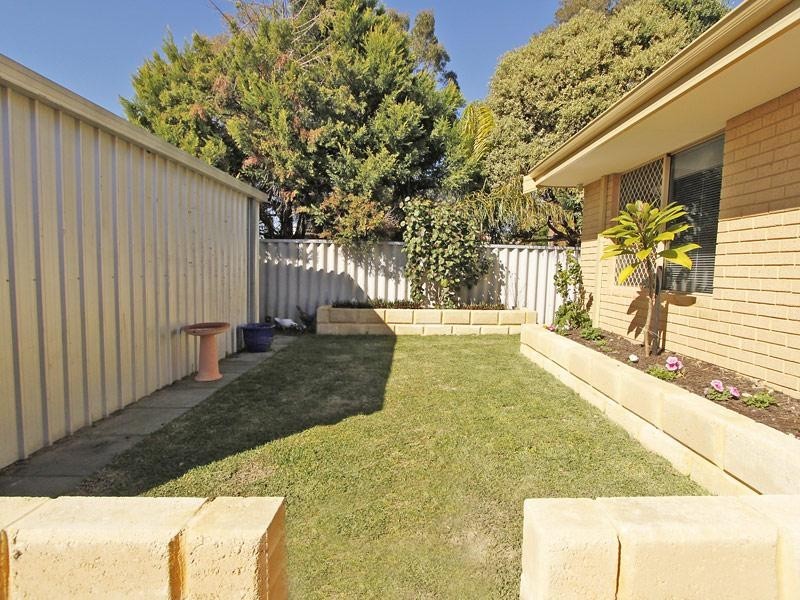 3 Symes Close, Seville Grove WA 6112