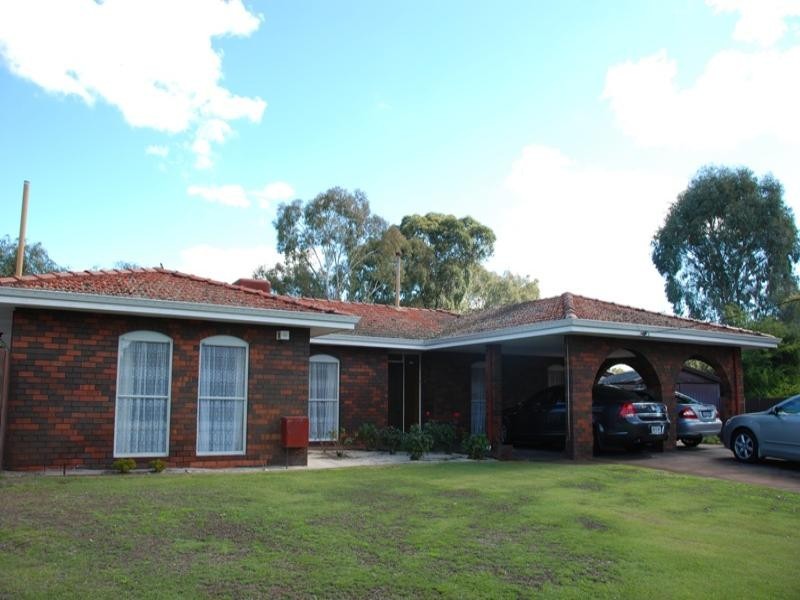 37 Moss Street, Huntingdale WA 6110