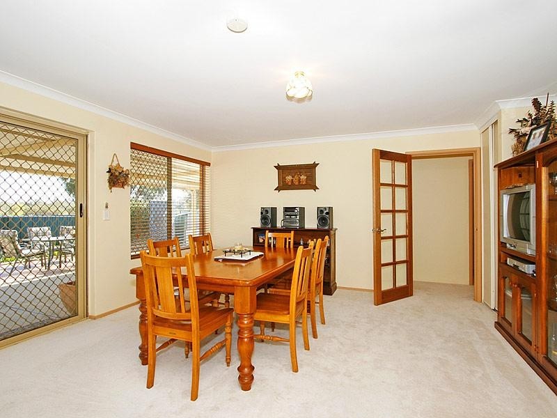 10 Kirin Way, Maddington WA 6109