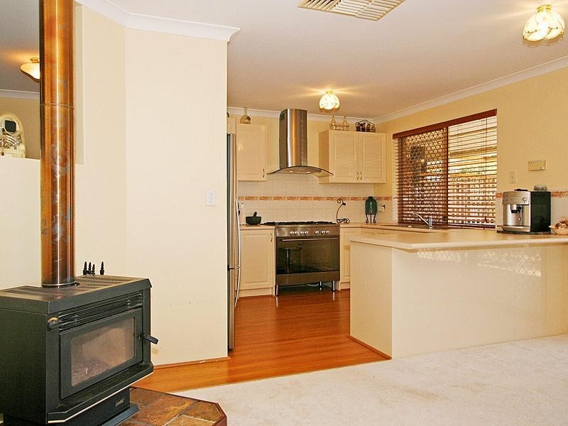 10 Kirin Way, Maddington WA 6109