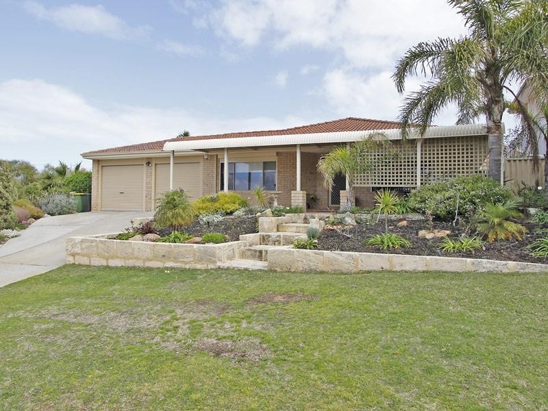 41 Longreach Parade, Coogee WA 6166