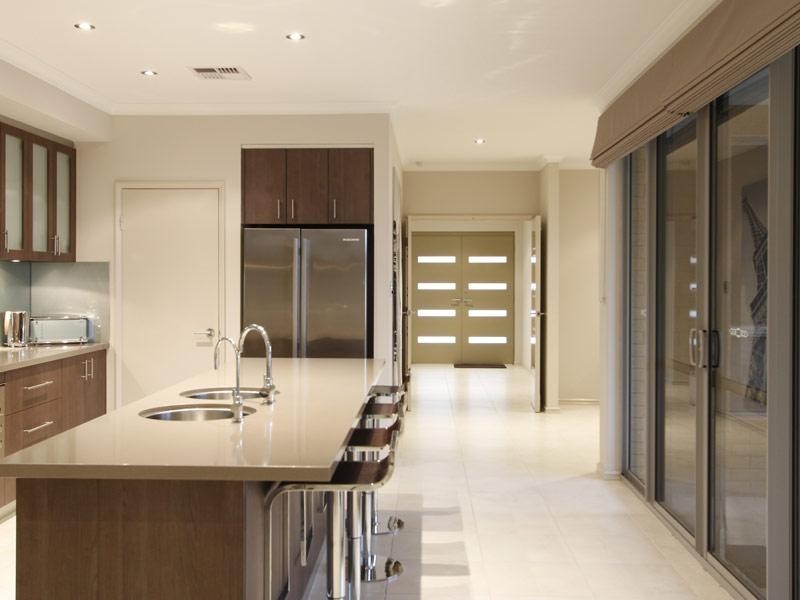 10 Friday Hill Drive, Southern River WA 6110