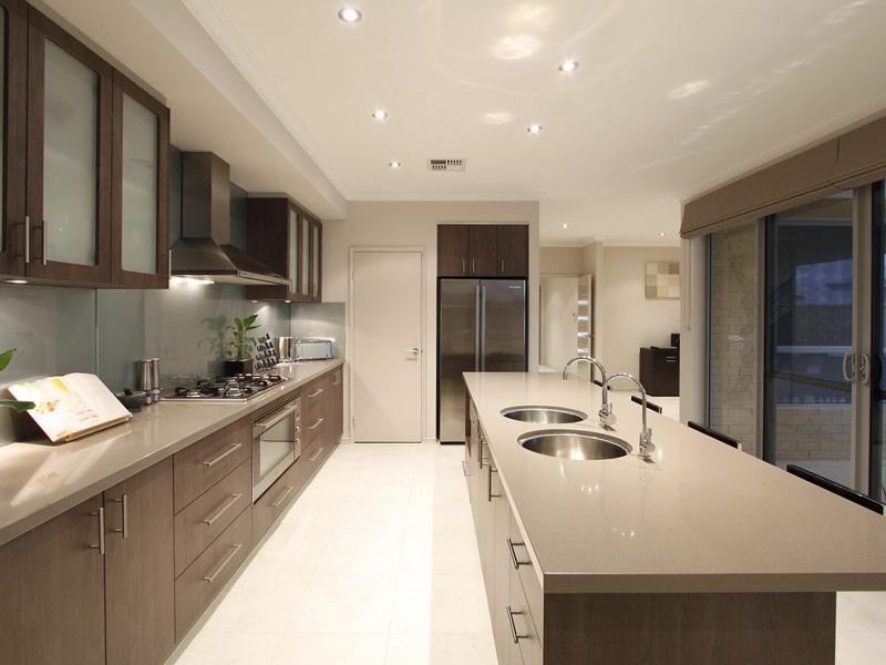 10 Friday Hill Drive, Southern River WA 6110