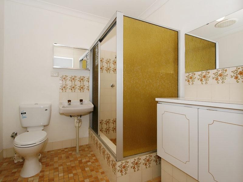 4/5 Menzies Place, Thornlie WA 6108