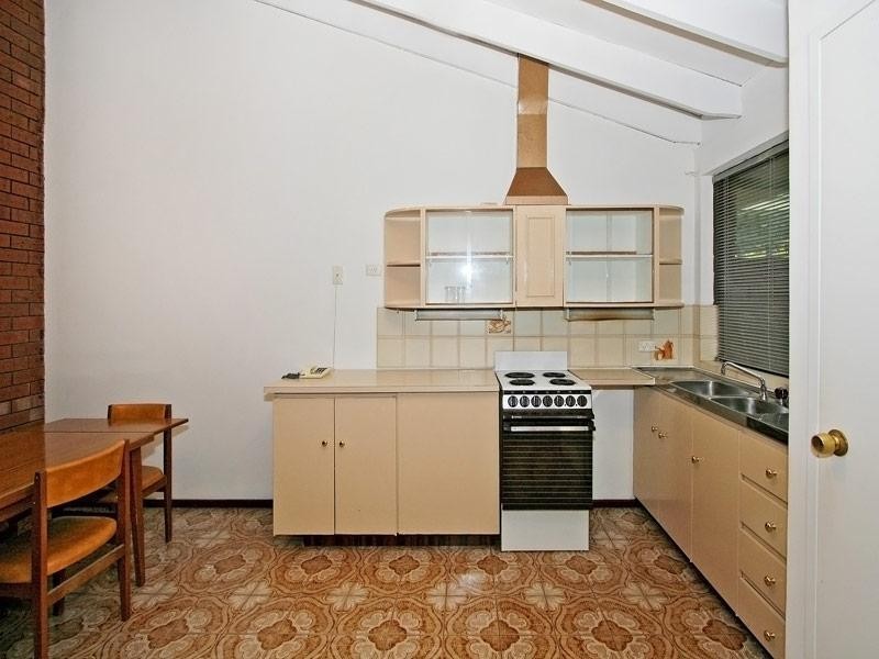 4/5 Menzies Place, Thornlie WA 6108