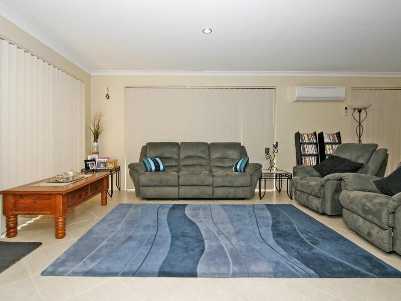 56 Milano Loop, Seville Grove WA 6112