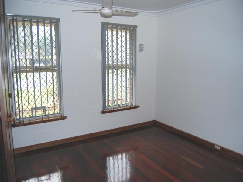 15 Risby Street, Gosnells WA 6110