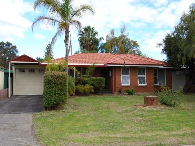 15 Risby Street, Gosnells WA 6110