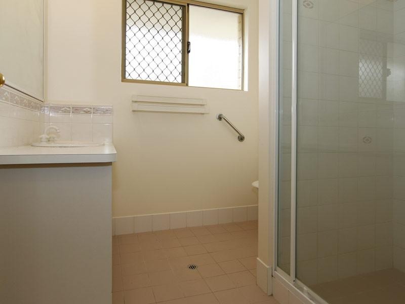 27 Murdoch Street, Thornlie WA 6108