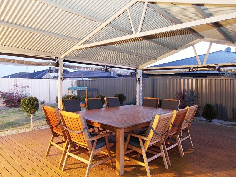 10 Dilebert Road, Huntingdale WA 6110