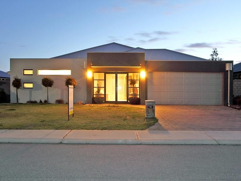 10 Dilebert Road, Huntingdale WA 6110