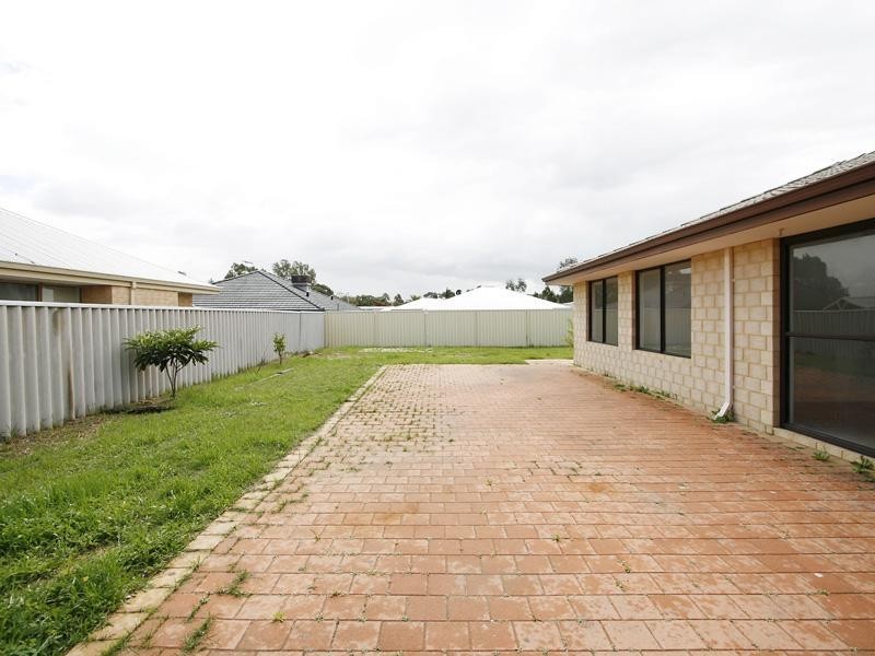 110 Crandon Street, Gosnells WA 6110