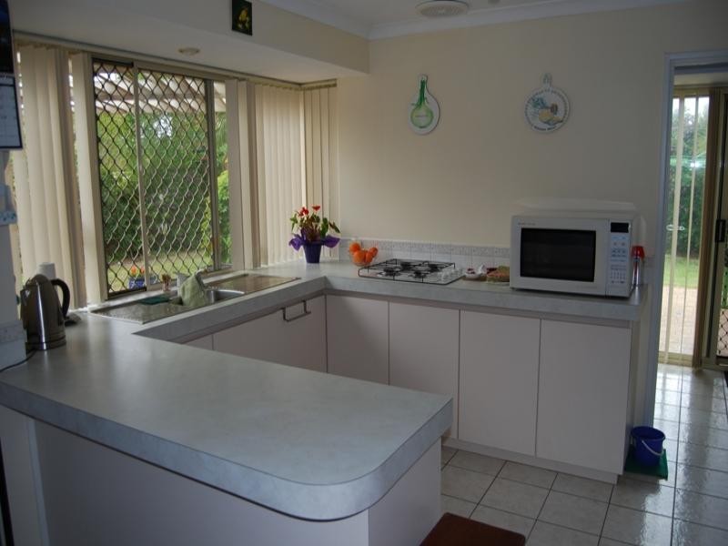 1 Brolga Place, Gosnells WA 6110