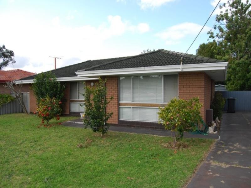 14 Tooting Street, Beckenham WA 6107