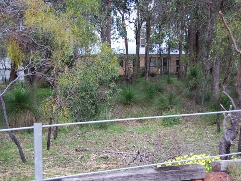 24 Gertrude Avenue, Champion Lakes WA 6111