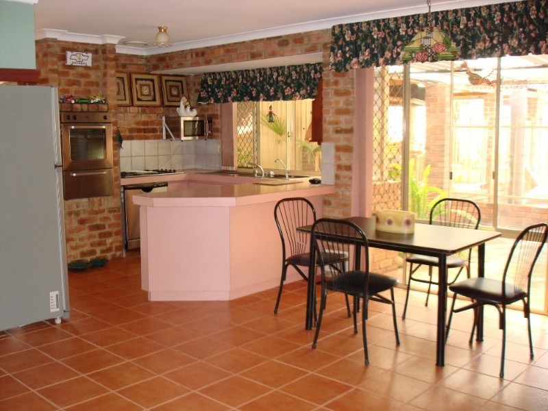 9 Orsett Way, Gosnells WA 6110