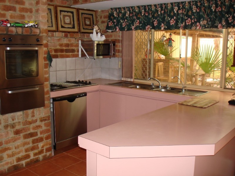 9 Orsett Way, Gosnells WA 6110