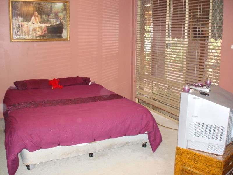 9 Orsett Way, Gosnells WA 6110