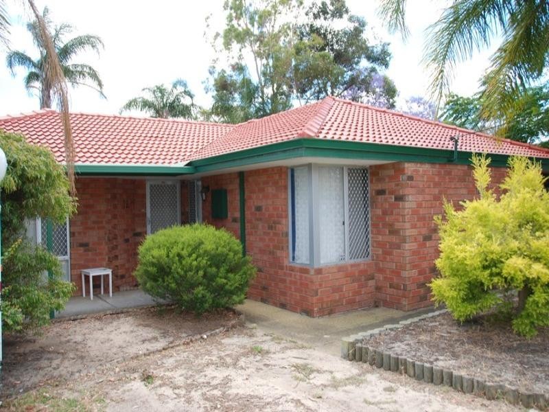 72 Ashburton Drive, Gosnells WA 6110