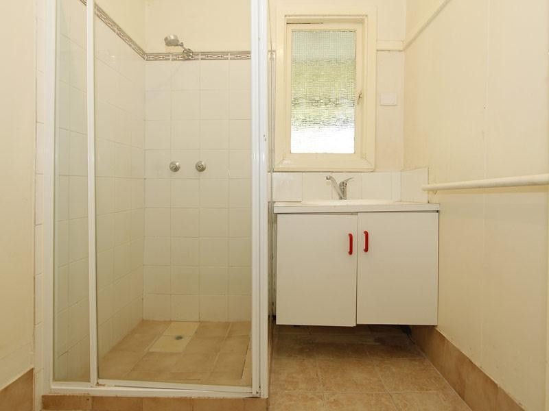 8 King Street, Gosnells WA 6110