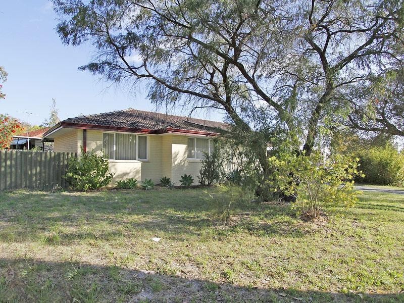 8 King Street, Gosnells WA 6110