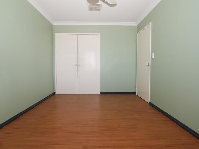 6 Daniel Drive, Canning Vale WA 6155