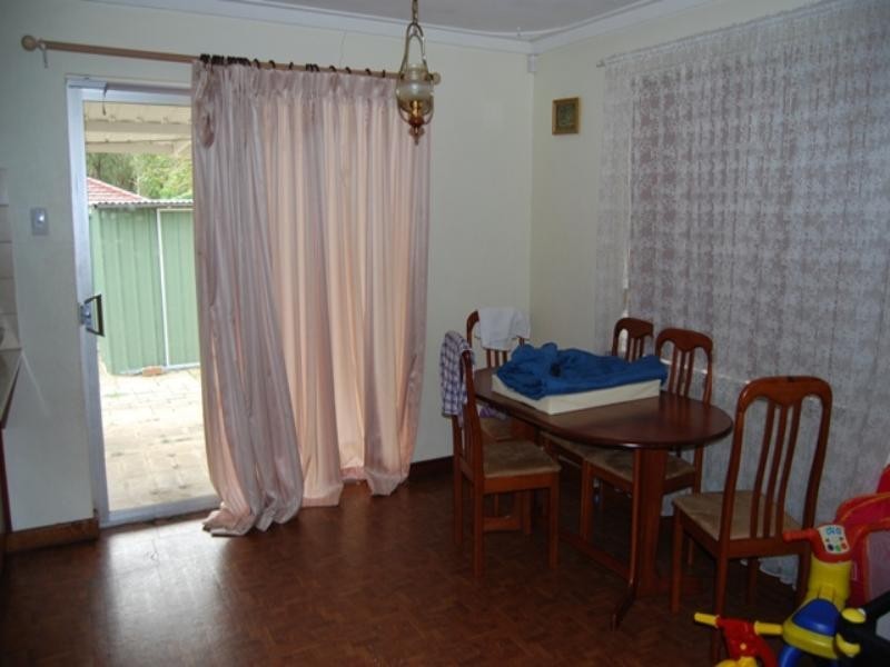 87b Fremantle Road, Gosnells WA 6110