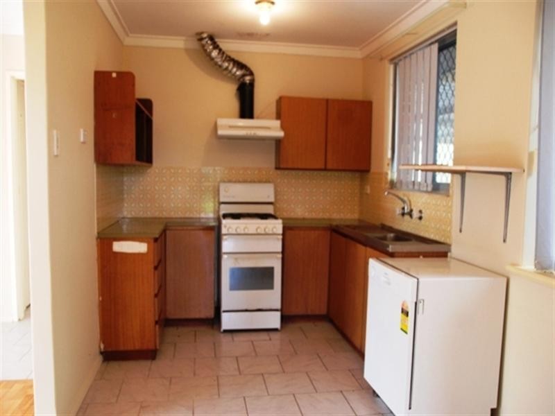 1 Stellar Court, Beckenham WA 6107