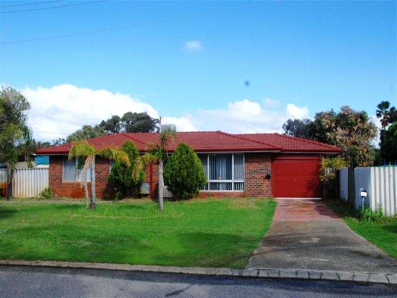 1 Stellar Court, Beckenham WA 6107