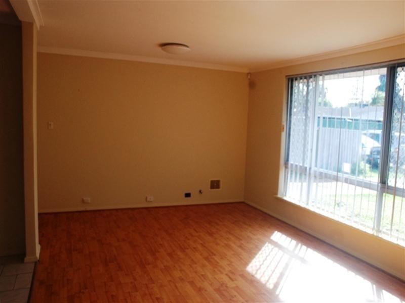 1 Stellar Court, Beckenham WA 6107