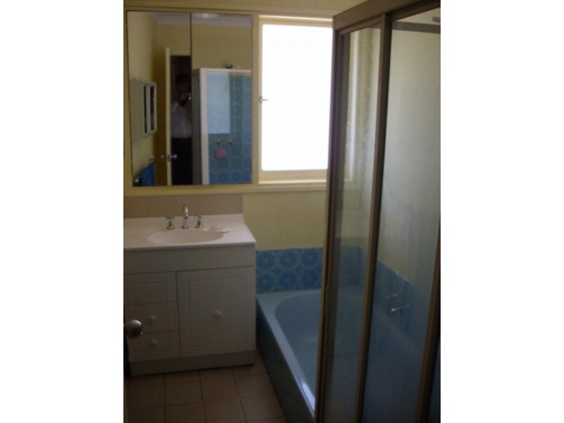 2 Ranmere Way, Langford WA 6147