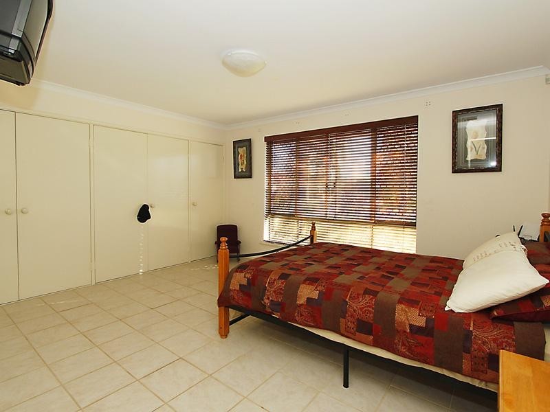 13 Engleswood Arcade, Canning Vale WA 6155