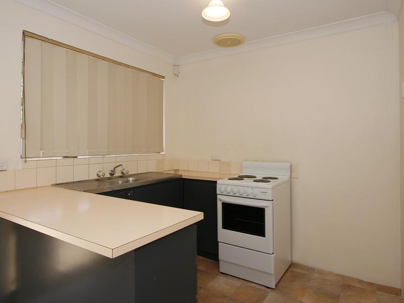 9/25 Quarram Way, Gosnells WA 6110