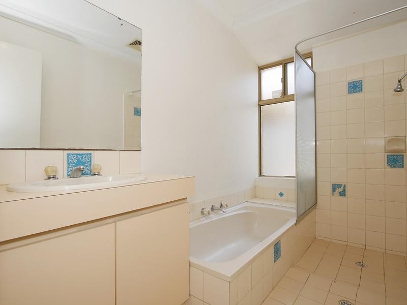 9/25 Quarram Way, Gosnells WA 6110