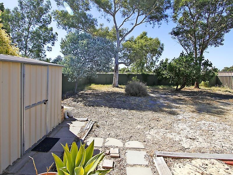 13 Nyandi Court, Thornlie WA 6108